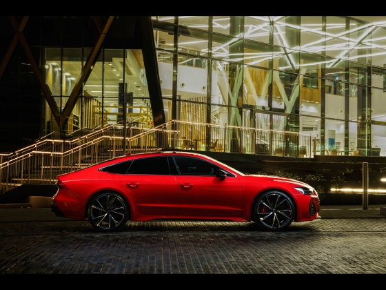 Audi RS 7 Sportback Carbon Black [2020] 004