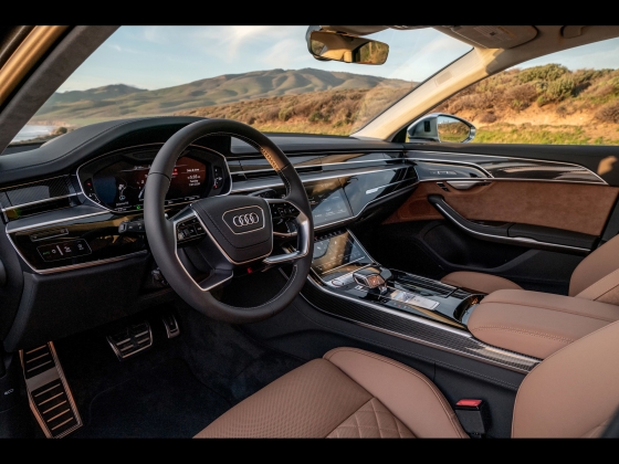 Audi S8 L [2020] 004