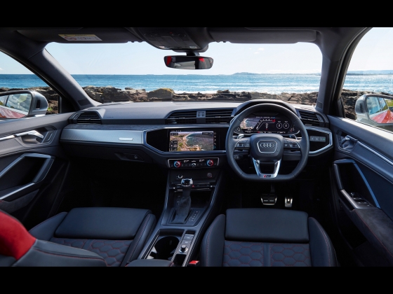 Audi RS Q3 [2020] 004