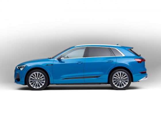 Audi e-tron 50 quattro [2021] 003