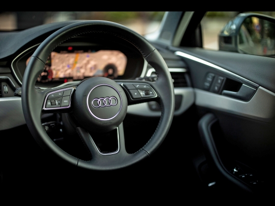 Audi A4 Avant 35 TFSI advanced [2021] 005