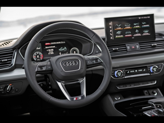 Audi Q5 Sportback S line [2021] 004
