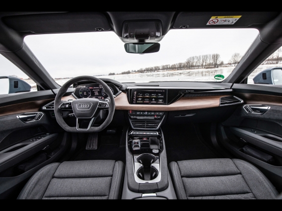 Audi e-tron GT quattro [2021] 004