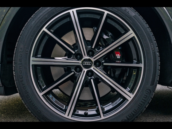 Audi SQ7 [2021] 006