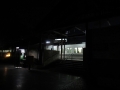 201226長柄駅に着いた早朝の電車