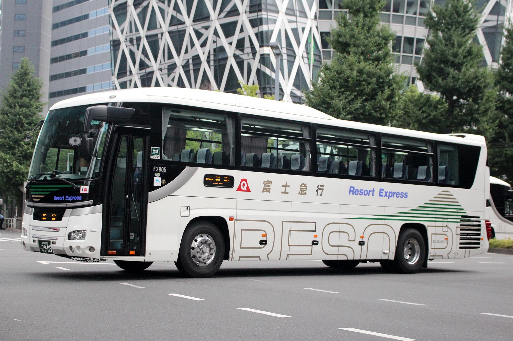富士急山梨バス F2905