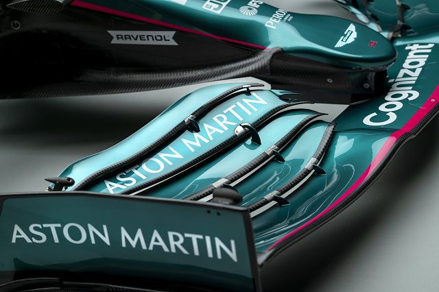 Aston_Martin_Cognizant_Formula_One_TeamAMR2106.jpg