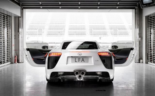 Lexus-LFA-2@.jpg