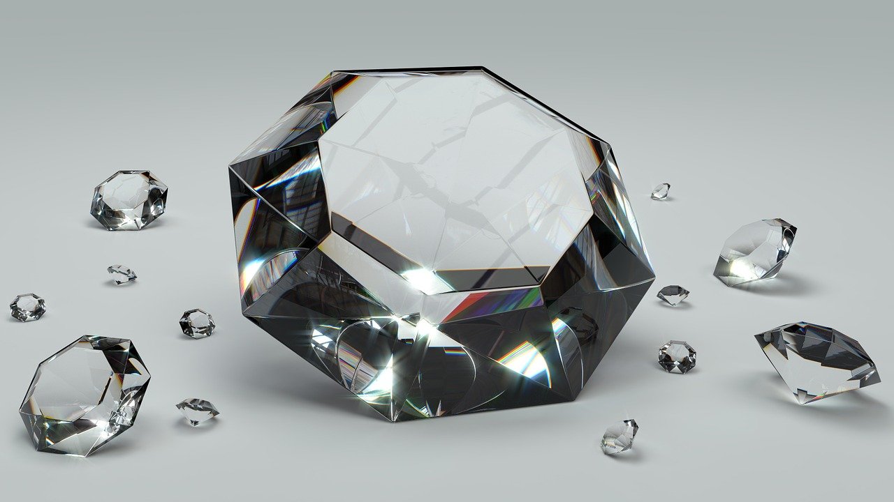 diamond-1186139_1280.jpg