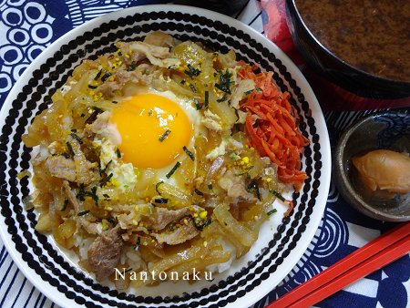 Nantonaku 3-21 豚丼　1