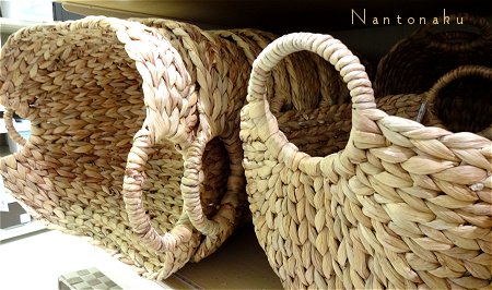 Nantonaku ニトリの編みかご１