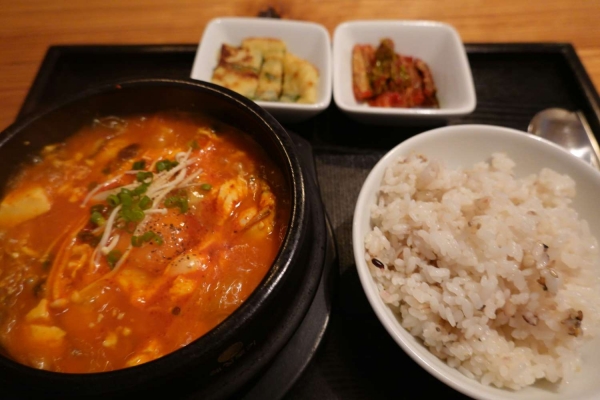 韓国料理　ハノク