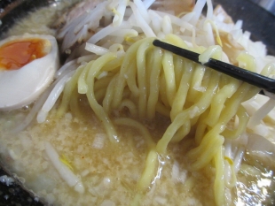 遥か　味噌ﾗｰﾒﾝ　麺ｽｰﾌﾟ