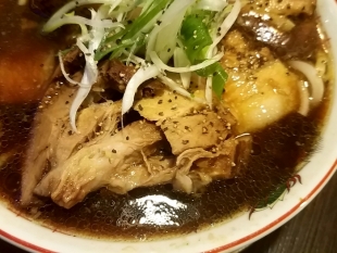 粋翔　肉ｼﾞﾝｼﾞｬｰ醤油　ﾁｬｰｼｭｰ (2)