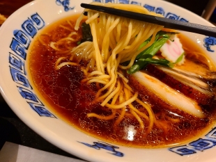 中華食堂吉田屋　ﾗｰﾒﾝ　麺ｽｰﾌﾟ