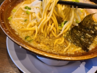 吉相県庁前　ﾗｰﾒﾝこってり　麺ｽｰﾌﾟ