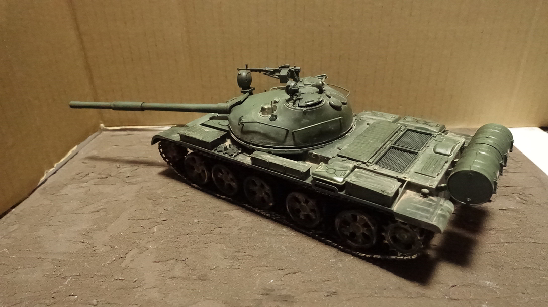 タミヤのミリタリーミニチュアシリーズ No.108 ソビエト T-62A戦車 その２